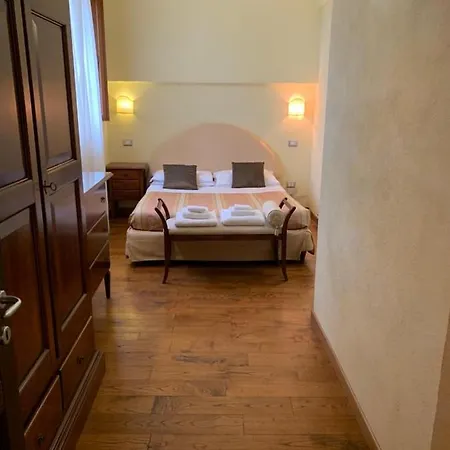 Agriturismo Assisi Al Tramonto * Collestrada