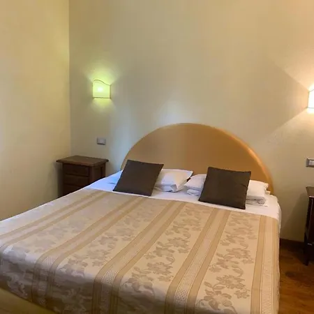 Agriturismo Assisi Al Tramonto * Collestrada